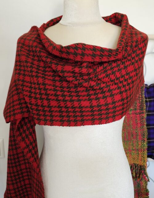 Handwoven red brown twill merinowool scarf